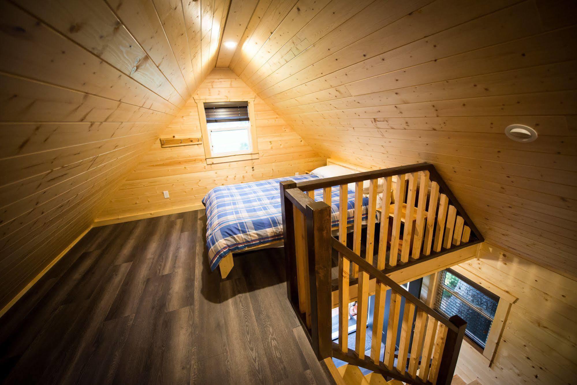 Hidden Acres Farm And Treehouse Resort Terrace Buitenkant foto